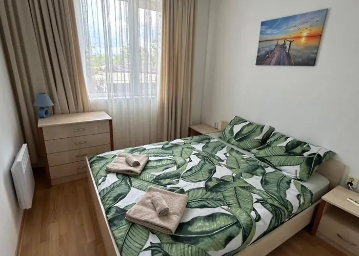 Golden Crown Villa Topola